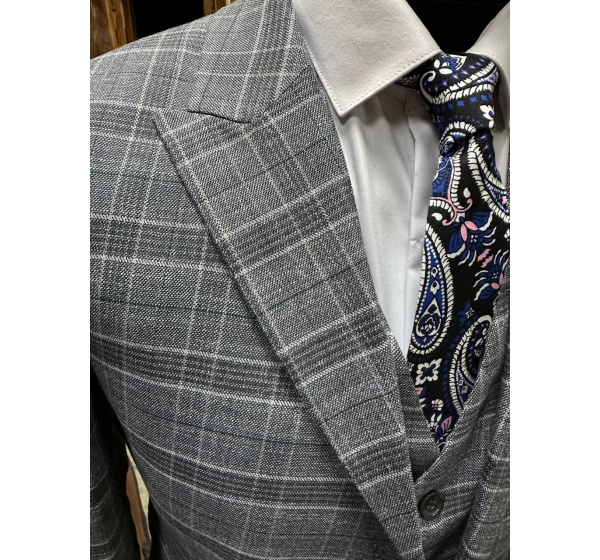 Костюм тройка Лео